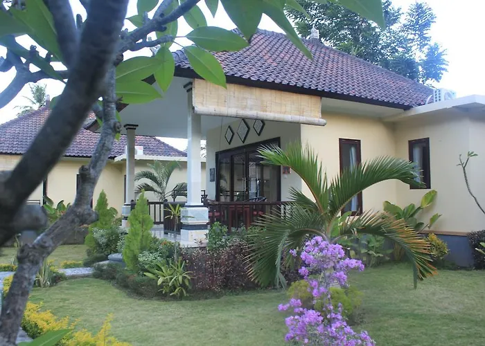 Bintang 4*
